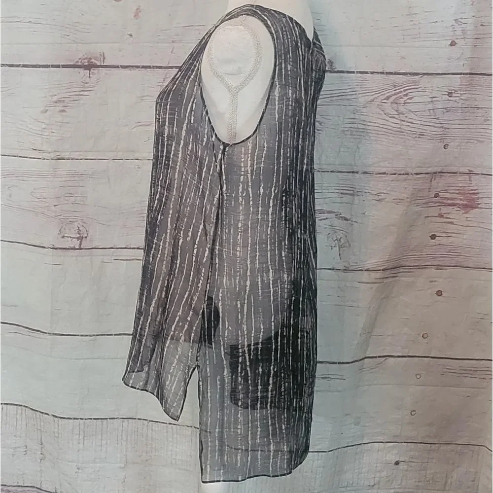 Eileen Fisher Streaky Plaid Printed Silk Crinkle Shell‎ Size Medium NWT